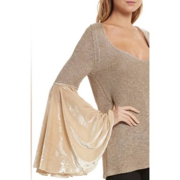 Free People Metallic Gold Threaded Large Velvet Bell Sleeved Tunic Top - Picture 2 of 14
